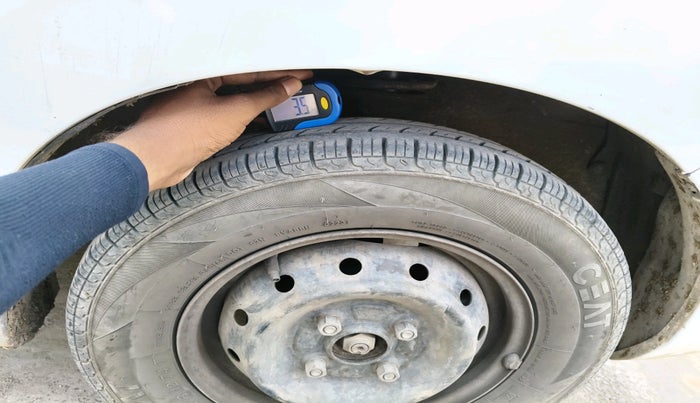 2015 Maruti Alto 800 VXI, Petrol, Manual, 48,011 km, tyre