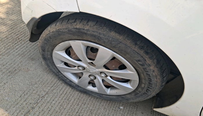 2012 Hyundai Eon MAGNA O, Petrol, Manual, 85,490 km, tyre