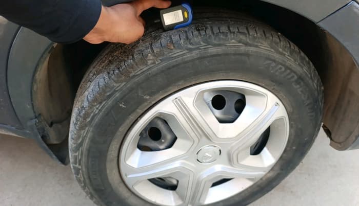 2019 Tata NEXON XMA PETROL, Petrol, Automatic, 45,343 km, tyre