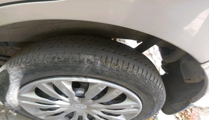 2016 Maruti Wagon R 1.0 VXI, Petrol, Manual, 78,500 km, tyre