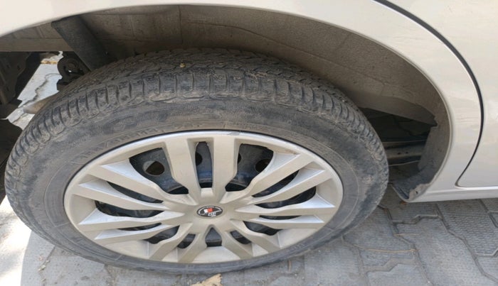 2016 Maruti Wagon R 1.0 VXI, Petrol, Manual, 78,500 km, tyre