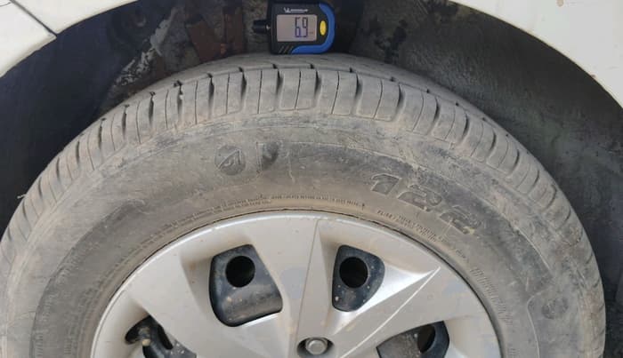 2011 Hyundai i20 MAGNA (O) 1.4 CRDI, Diesel, Manual, 1,16,846 km, tyre