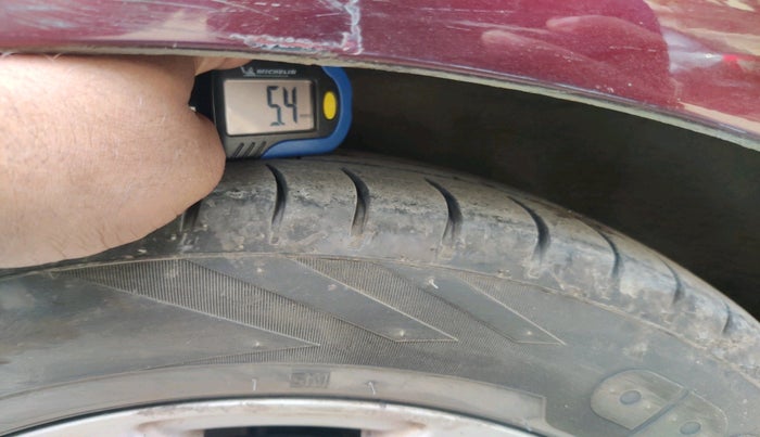 2014 Honda Amaze 1.2L I-VTEC VX, CNG, Manual, 97,279 km, tyre