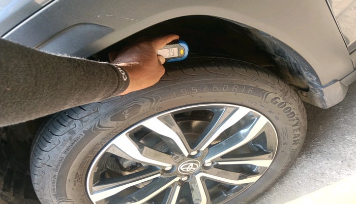 2024 Toyota Urban Cruiser Taisor V 1.0 Petrol AT, Petrol, Automatic, 7,839 km, tyre