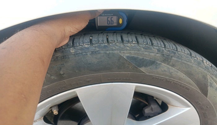 2017 Skoda Rapid STYLE 1.5 TDI AT, Diesel, Automatic, 1,95,675 km, tyre