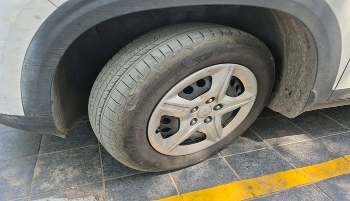 2021 KIA SELTOS HTE 1.5 DIESEL, Diesel, Manual, 1,00,549 km, tyre