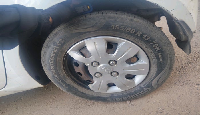 2009 Hyundai i10 MAGNA 1.2, Petrol, Manual, 73,609 km, tyre