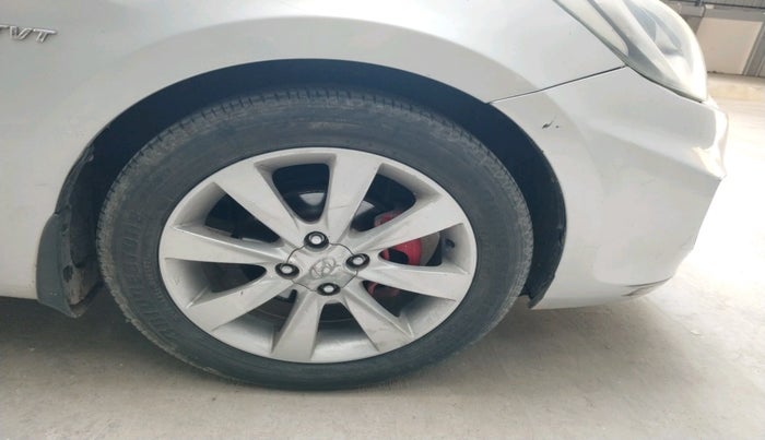 2012 Hyundai Verna FLUIDIC 1.6 VTVT SX, Petrol, Manual, 48,188 km, tyre