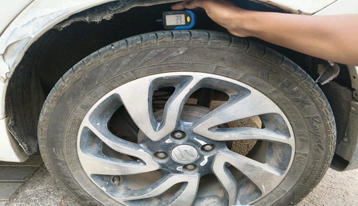 2015 Maruti Baleno DELTA DIESEL 1.3, Diesel, Manual, 1,80,476 km, tyre