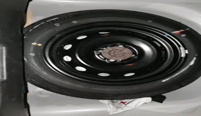 2022 Maruti IGNIS DELTA 1.2, Petrol, Manual, 41,442 km, tyre