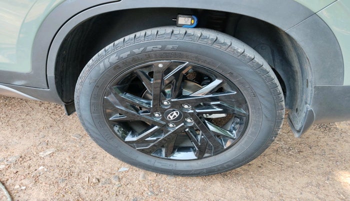 2025 Hyundai Creta 1.5 S (O) AT, Diesel, Automatic, 15,771 km, tyre