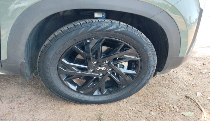 2025 Hyundai Creta 1.5 S (O) AT, Diesel, Automatic, 15,771 km, tyre