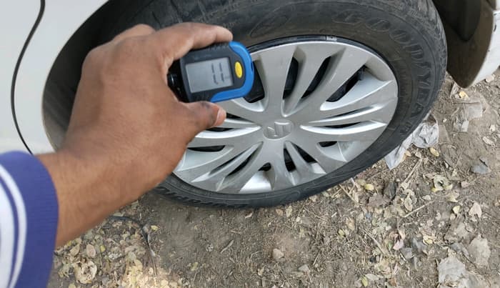 2013 Maruti Ertiga VXI, Petrol, Manual, 43,251 km, tyre