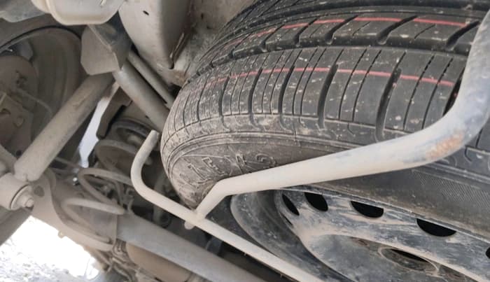 2013 Maruti Ertiga VXI, Petrol, Manual, 43,251 km, tyre