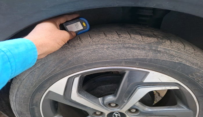 2019 Hyundai Creta SX AT 1.6 PETROL, Petrol, Automatic, 1,29,778 km, tyre