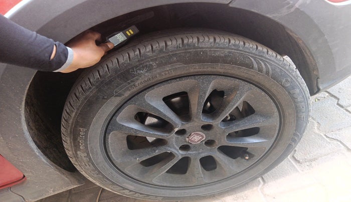 2016 Fiat Avventura EMOTION MULTIJET 1.3, Diesel, Manual, 75,603 km, tyre