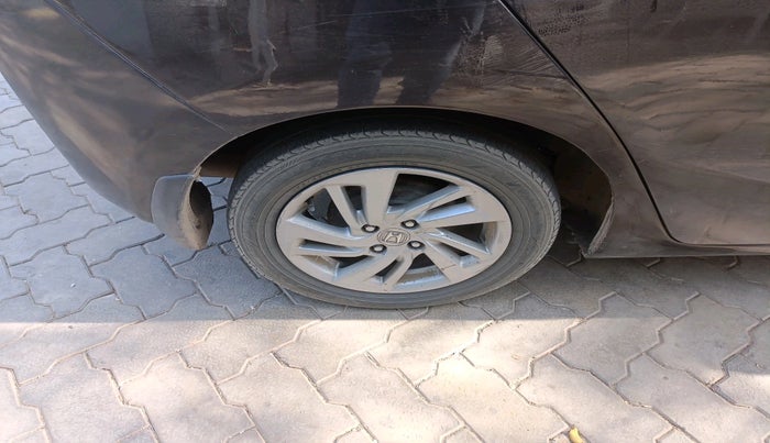 2018 Honda Jazz 1.2L I-VTEC VX, Petrol, Manual, 1,15,512 km, tyre