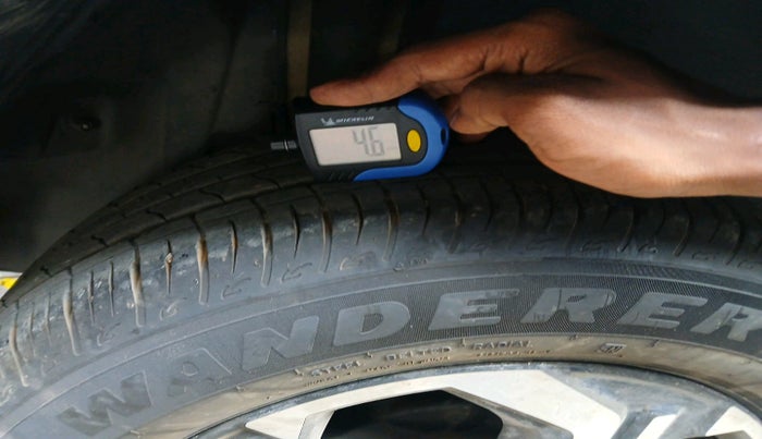 2023 Maruti BREZZA ZXI + AT SMART HYBRID, Petrol, Automatic, 18,621 km, tyre