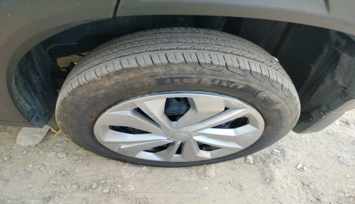 2025 Maruti FRONX SIGMA CNG 1.2 MT, CNG, Manual, 4,489 km, tyre