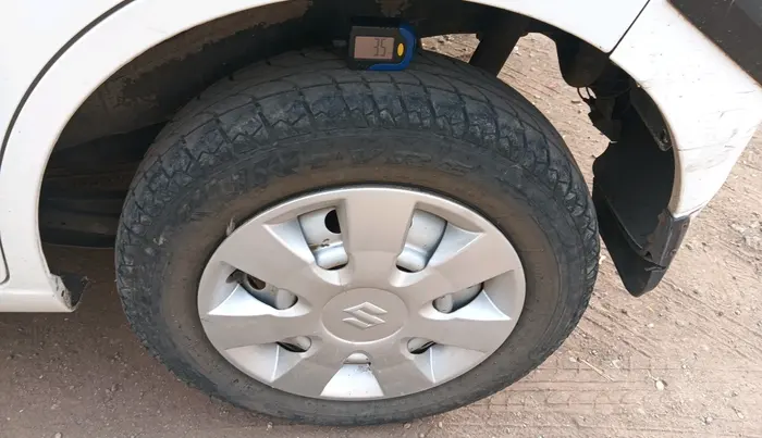 2014 Maruti Wagon R 1.0 LXI CNG, CNG, Manual, 91,651 km, tyre