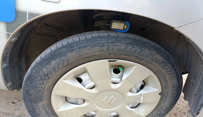 2013 Maruti Wagon R 1.0 LXI, Petrol, Manual, 47,170 km, tyre