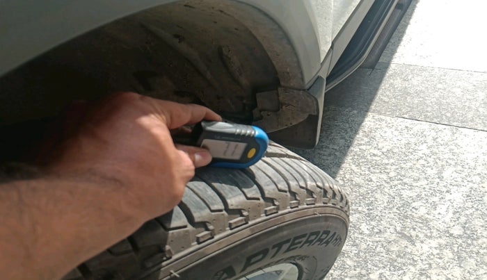 2022 Tata Harrier XTA 2.0L KRYOTEC PLUS, Diesel, Automatic, 52,760 km, tyre