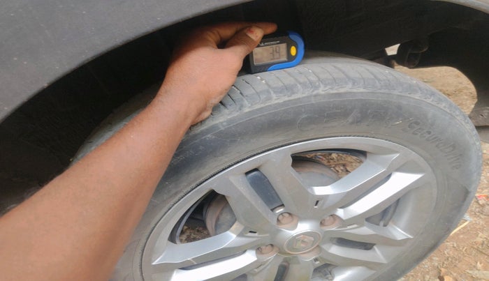 2020 Renault TRIBER RXZ AMT, Petrol, Automatic, 53,020 km, tyre