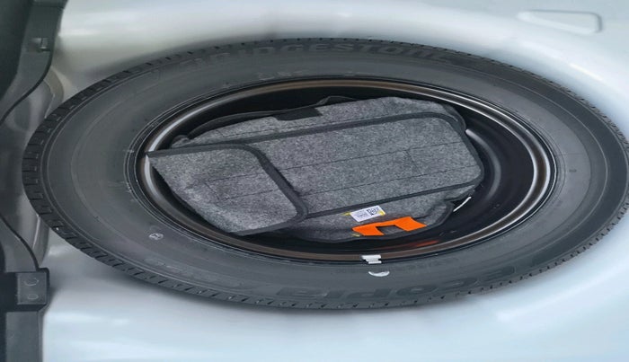 2025 Hyundai NEW I20 SPORTZ 1.2 MT, Petrol, Manual, 1,541 km, tyre