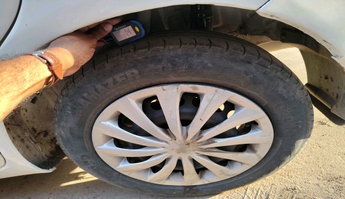 2016 Honda Amaze 1.2L I-VTEC E, CNG, Manual, 52,480 km, tyre