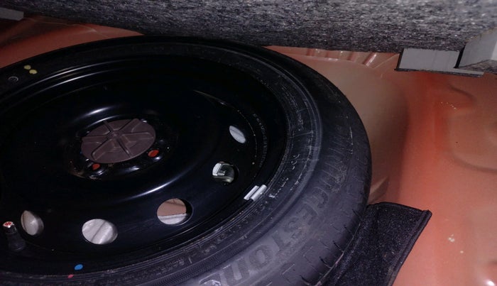 2018 Maruti IGNIS ZETA 1.2 AMT, Petrol, Automatic, 64,336 km, tyre