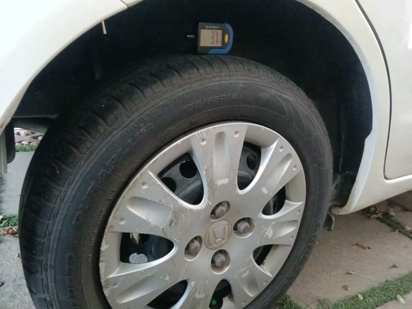 2013 Honda Amaze 1.2L I-VTEC S, Petrol, Manual, 73,762 km, tyre