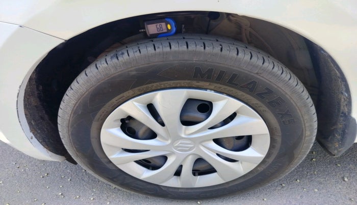 2022 Maruti Swift VXI, Petrol, Manual, 58,204 km, tyre