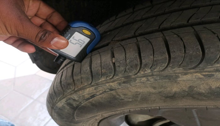 2021 KIA SELTOS HTK PLUS 1.5, Petrol, Manual, 25,413 km, tyre