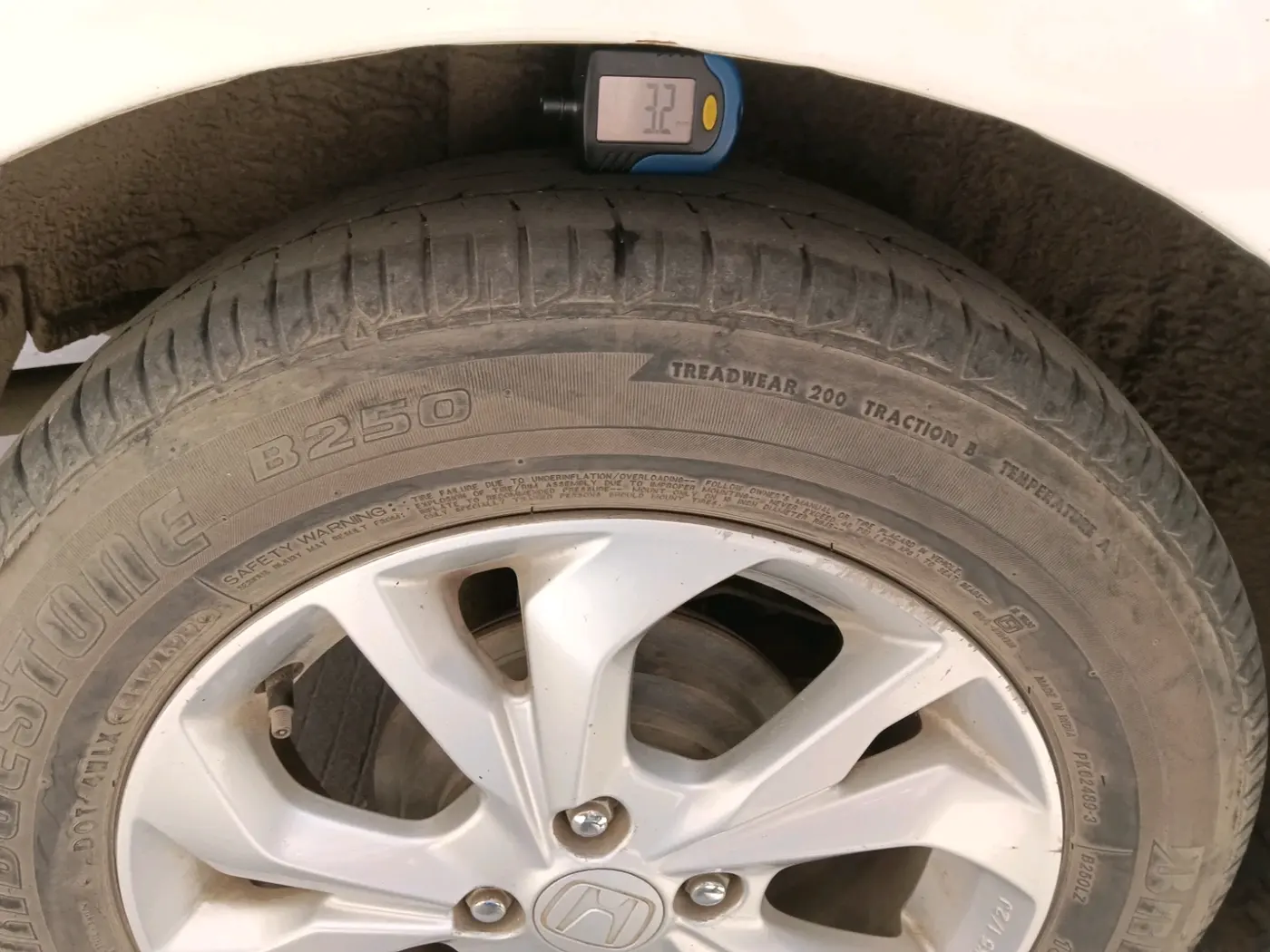 2018 Honda Amaze 1.5L I-DTEC VX, Diesel, Manual, 1,41,464 km, tyre
