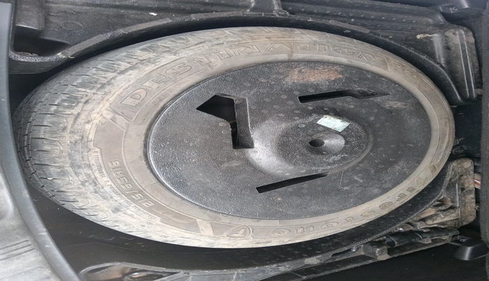 2017 Jeep Compass LIMITED 2.0 DIESEL 4X4, Diesel, Manual, 1,93,183 km, tyre