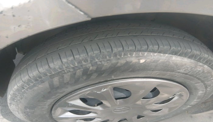 2017 Maruti Swift VDI (O), Diesel, Manual, 62,641 km, tyre