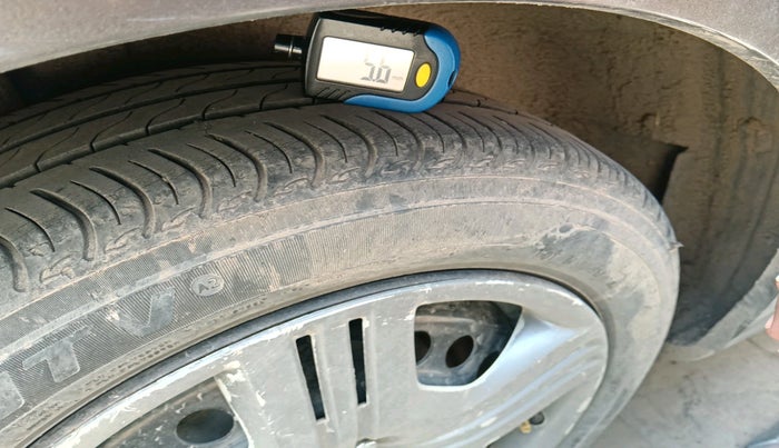 2012 Honda Jazz 1.2L I-VTEC BASE, Petrol, Manual, 96,114 km, tyre