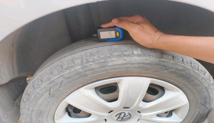 2012 Volkswagen Vento TRENDLINE DIESEL 1.6, Diesel, Manual, 1,55,248 km, tyre