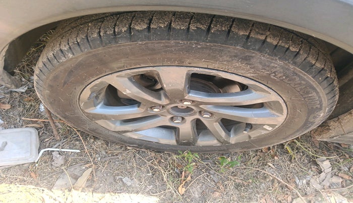 2018 Ford FREESTYLE TITANIUM 1.5 DIESEL, Diesel, Manual, 1,92,484 km, tyre