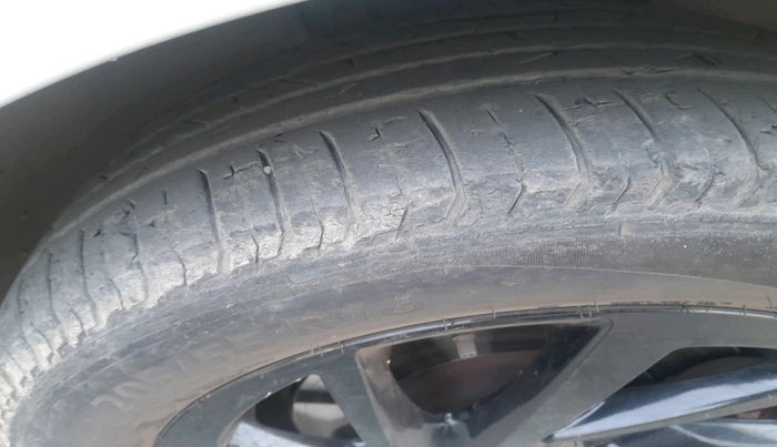 2022 Volkswagen VIRTUS GT PLUS TSI 1.5 EVO DSG, Petrol, Automatic, 46,838 km, tyre