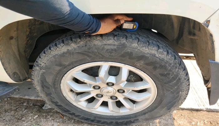 2015 Mahindra TUV300 T8, Diesel, Manual, 1,12,597 km, tyre