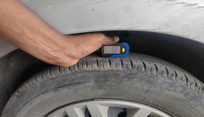 2020 Maruti Dzire VXI, Petrol, Manual, 49,199 km, tyre