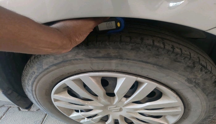 2020 Maruti Dzire VXI, Petrol, Manual, 49,199 km, tyre