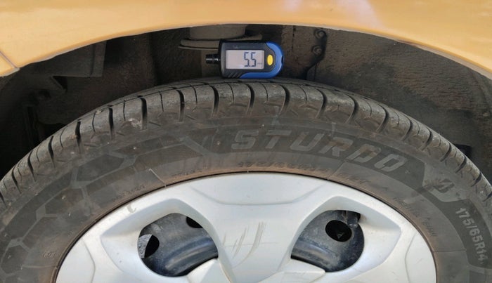 2018 Tata Tiago XZ PETROL, Petrol, Manual, 29,283 km, tyre