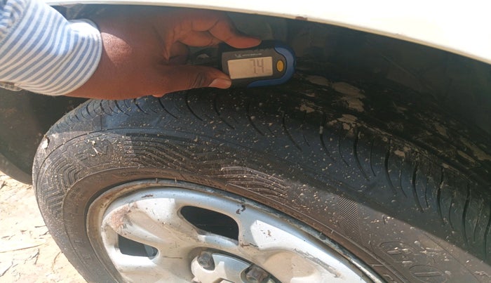 2015 Renault Duster 85 PS RXL DIESEL, Diesel, Manual, 1,17,315 km, tyre