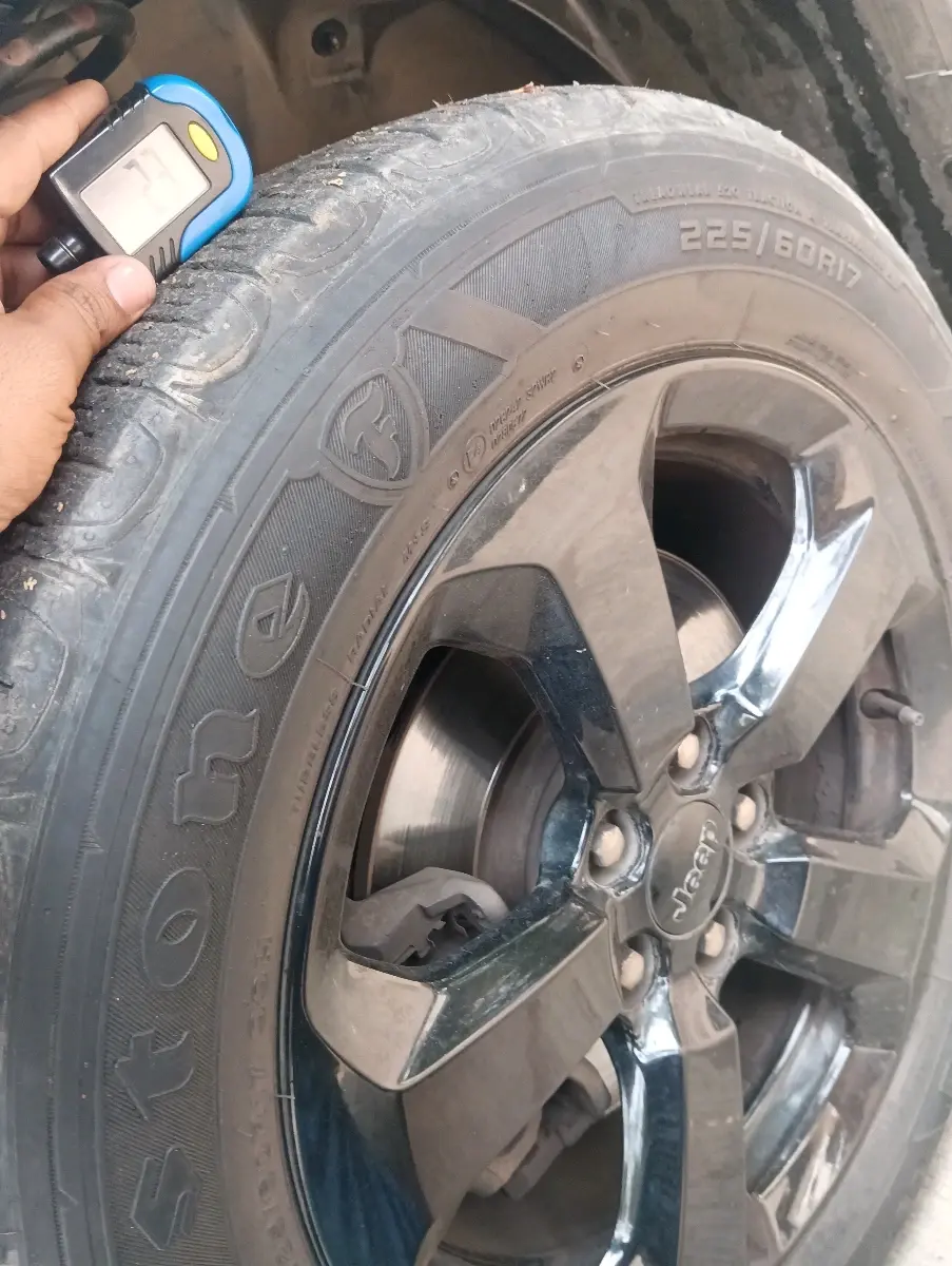 2018 Jeep Compass LIMITED (O) 1.4 PETROL AT, Petrol, Automatic, 34,107 km, tyre
