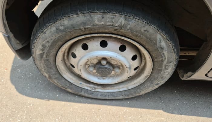 2017 Maruti Wagon R 1.0 LXI CNG, CNG, Manual, 1,18,272 km, tyre