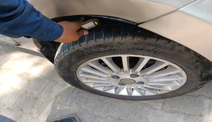 2014 Tata Zest XMS PETROL, Petrol, Manual, 89,054 km, tyre