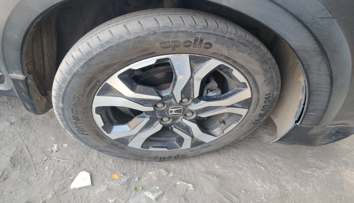 2017 Honda WR-V 1.5L I-DTEC VX MT, Diesel, Manual, 76,288 km, tyre