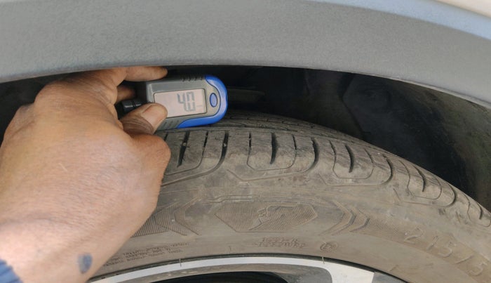 2023 MG ASTOR SAVVY 1.5 CVT S RED, Petrol, Automatic, 23,343 km, tyre